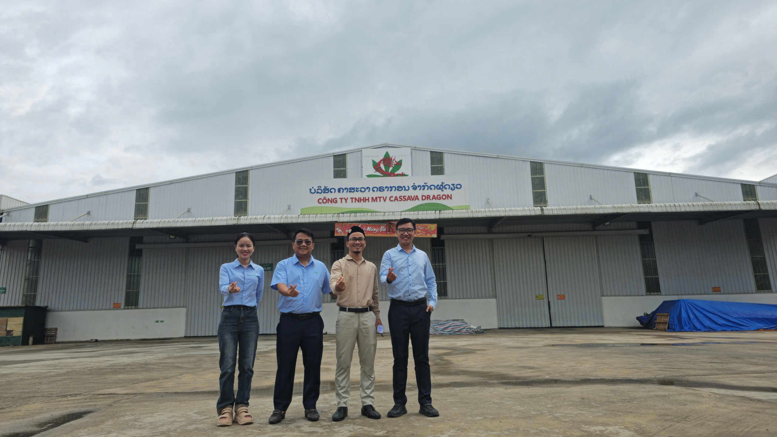 Đoàn chuyên gia HAGACERT làm việc cùng đại diện doanh nghiệp trong chương trình đánh giá giám sát hệ thống đảm bảo Halal.